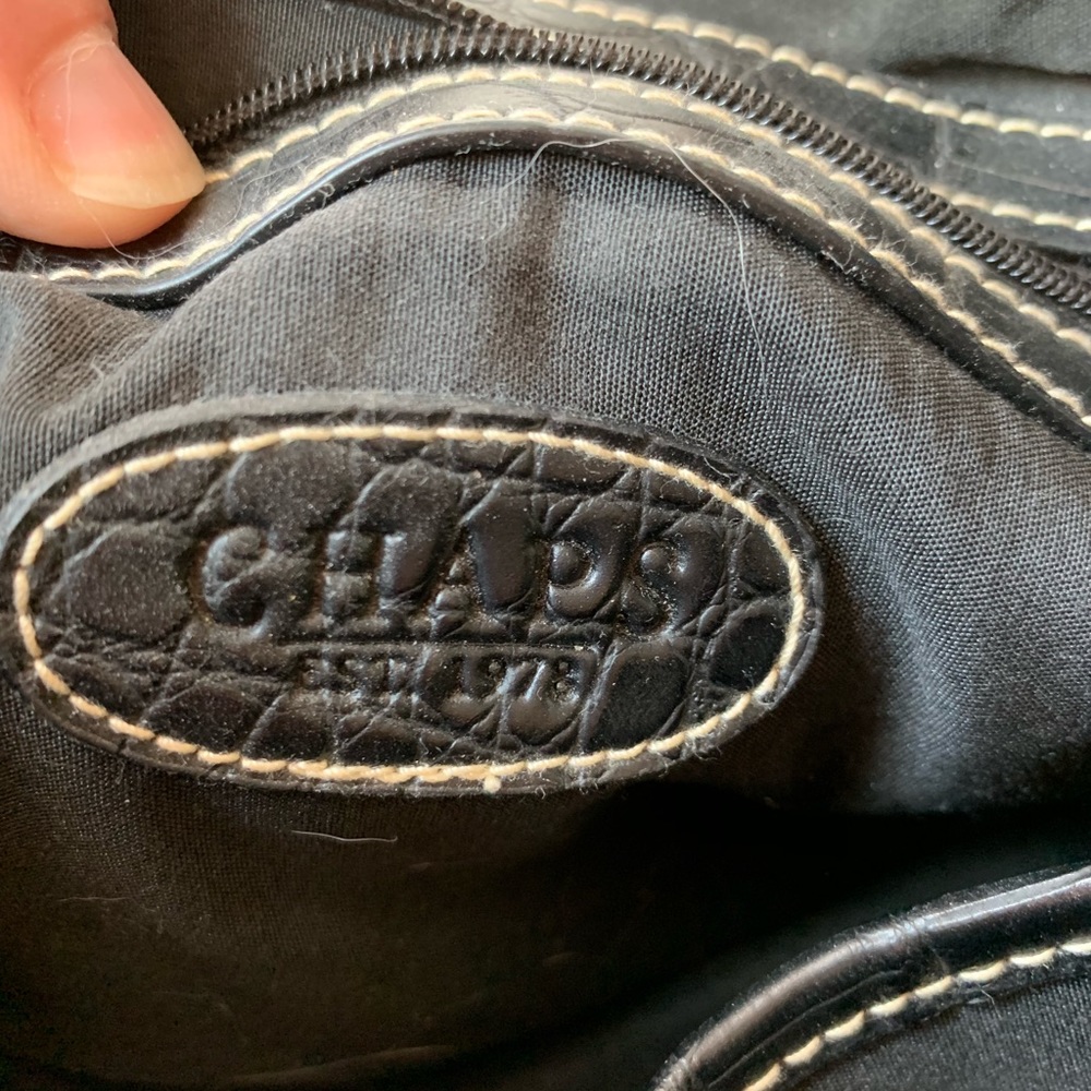 Purse - Picture 4 of 4